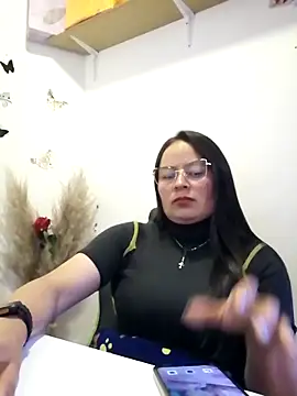 Snapshot of Daliz_Leon chatting on 23, 9, 2025 Daliz Leon online show from 23, 9, 2025