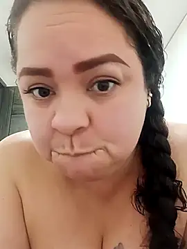 Miss Adriana01 online show from 29, 4, 2026