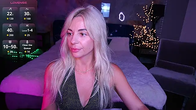 BellaRayyy online show from 7, 5, 2026