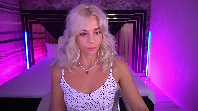 BellaRayyy online show from 1, 7, 2026
