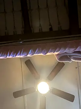 ittybittymeryssa online show from 15, 10, 2025