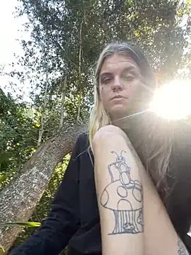 ittybittymeryssa online show from 1, 11, 2025