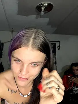 ittybittymeryssa online show from 2, 12, 2025