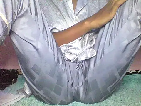 Moongodessy online show from 16, 12, 2025