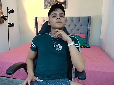 stewart mateo  online show from 17, 10, 2025