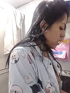 Snapshot of Queen_Ashly chatting on 3, 11, 2025 Queen Ashly online show from 3, 11, 2025