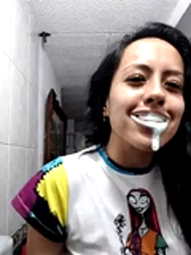 Snapshot of Queen_Ashly chatting on 20, 12, 2025 Queen Ashly online show from 20, 12, 2025