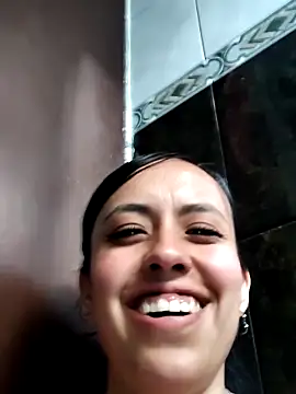 Queen Ashly online show from 6, 6, 2026
