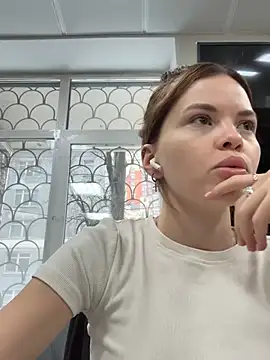 SMELLSEX online show from 5, 3, 2026