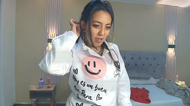 LiaMonroee  online show from 10, 9, 2025