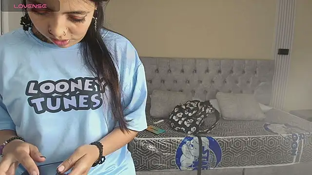 LiaMonroee  online show from 12, 10, 2025