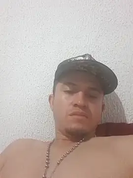 Snapshot of Loquendo2201 chatting on 2, 10, 2025 Loquendo2201 online show from 2, 10, 2025