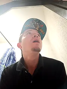 Snapshot of Loquendo2201 chatting on 12, 10, 2025 Loquendo2201 online show from 12, 10, 2025