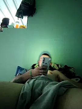 Snapshot of Loquendo2201 chatting on 11, 3, 2026 Loquendo2201 online show from 11, 3, 2026