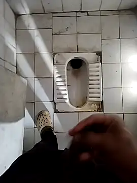 boy sexixh online show from 29, 10, 2025