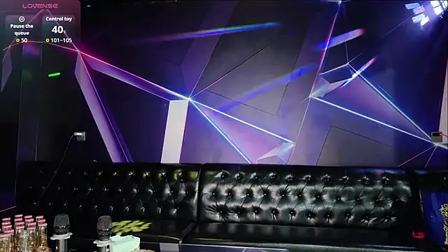 yuer2563 online show from 19, 12, 2025