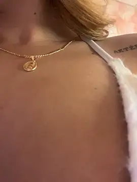 AngelBlushXXX online show from 9, 6, 2026