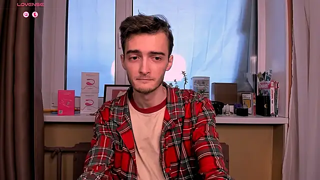 Snapshot of spider____man chatting on 27, 9, 2025 spider man online show from 27, 9, 2025