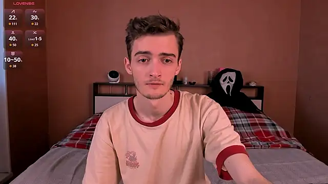 Snapshot of spider____man chatting on 3, 10, 2025 spider man online show from 3, 10, 2025