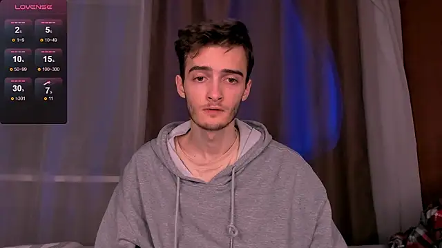 Snapshot of spider____man chatting on 18, 10, 2025 spider man online show from 18, 10, 2025