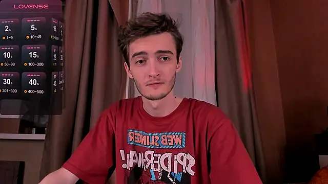 Snapshot of spider____man chatting on 10, 11, 2025 spider man online show from 10, 11, 2025