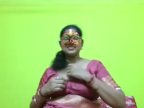 Snapshot of kavya1 chatting on 9, 9, 2025 kavya1 online show from 9, 9, 2025