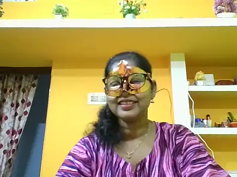 Snapshot of kavya1 chatting on 13, 10, 2025 kavya1 online show from 13, 10, 2025