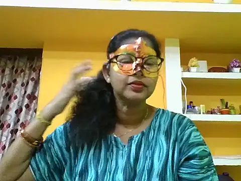 Snapshot of kavya1 chatting on 17, 10, 2025 kavya1 online show from 17, 10, 2025