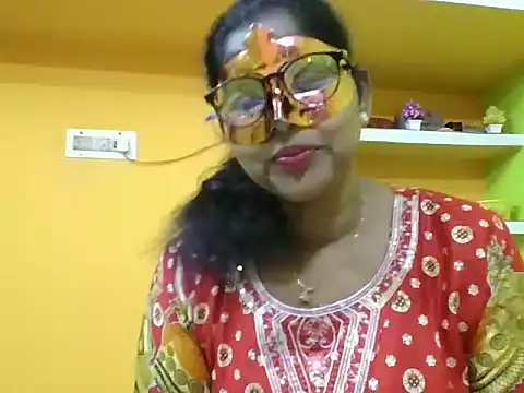 Snapshot of kavya1 chatting on 18, 10, 2025 kavya1 online show from 18, 10, 2025