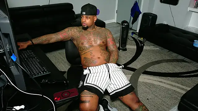 SLANGONDEMHOES online show from 3, 6, 2026