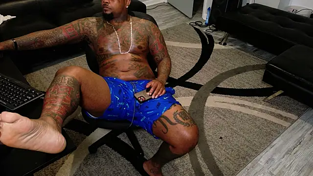 SLANGONDEMHOES online show from 12, 7, 2026
