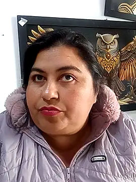 Snapshot of curvy_diva_ chatting on 29, 10, 2025 curvy diva online show from 29, 10, 2025