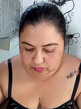 Snapshot of curvy_diva_ chatting on 10, 1, 2026 curvy diva online show from 10, 1, 2026