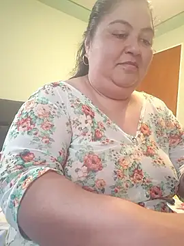 Snapshot of curvy_diva_ chatting on 13, 1, 2026 curvy diva online show from 13, 1, 2026