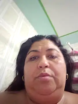 Snapshot of curvy_diva_ chatting on 6, 4, 2026 curvy diva online show from 6, 4, 2026