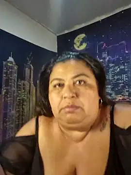 Snapshot of curvy_diva_ chatting on 11, 4, 2026 curvy diva online show from 11, 4, 2026