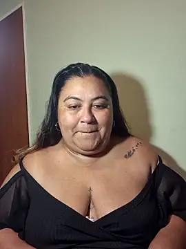 Snapshot of curvy_diva_ chatting on 12, 4, 2026 curvy diva online show from 12, 4, 2026