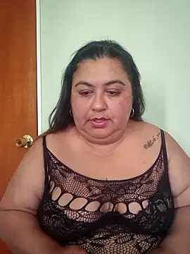 Snapshot of curvy_diva_ chatting on 19, 4, 2026 curvy diva online show from 19, 4, 2026