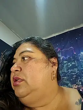 Snapshot of curvy_diva_ chatting on 30, 4, 2026 curvy diva online show from 30, 4, 2026