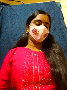 Snapshot of mini-queen chatting on 13, 2, 2026 mini-queen online show from 13, 2, 2026