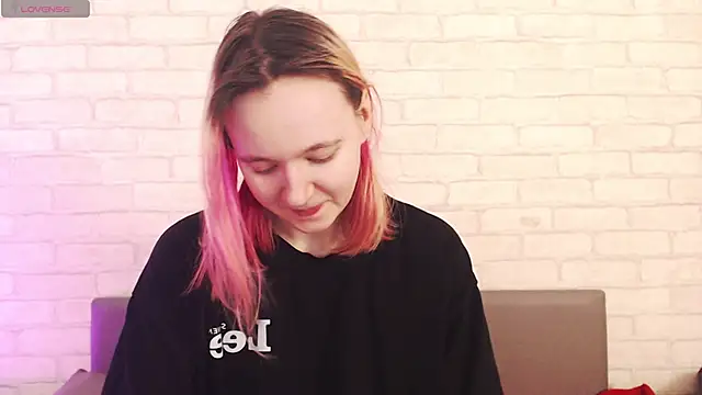 Ericha Stone online show from 18, 2, 2026