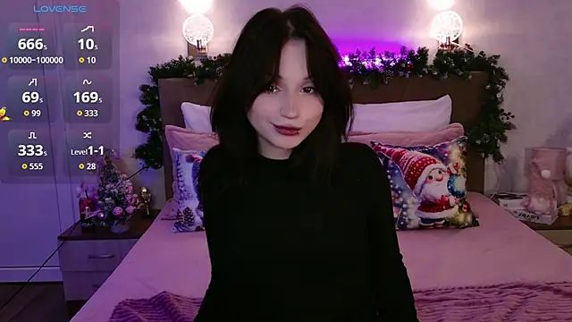 YourLittleDevil online show from 3, 12, 2025