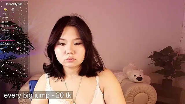 Snapshot of Moana_light chatting on 18, 9, 2025 Moana light online show from 18, 9, 2025