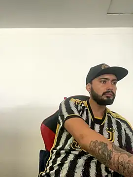 cristopher wallacee online show from 6, 10, 2025