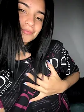 Snapshot of blinkiii_ chatting on 10, 9, 2025 blinkiii  online show from 10, 9, 2025