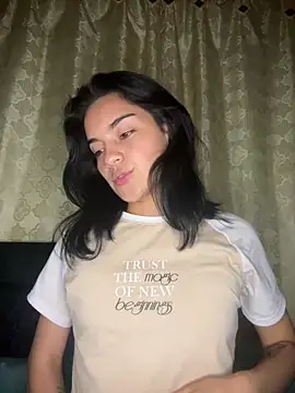 Snapshot of blinkiii_ chatting on 26, 9, 2025 blinkiii  online show from 26, 9, 2025