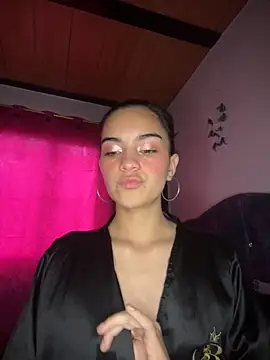 Snapshot of blinkiii_ chatting on 23, 10, 2025 blinkiii  online show from 23, 10, 2025