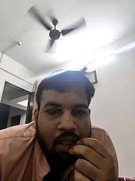 vinay smalldick online show from 29, 4, 2026