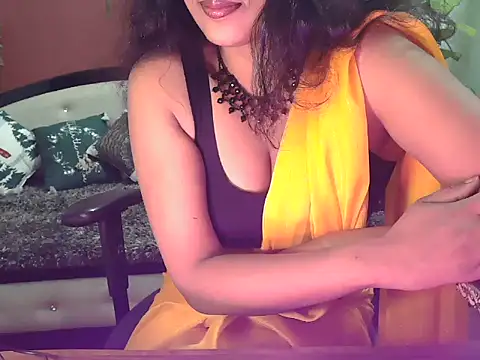 shaalu sharma online show from 4, 12, 2025