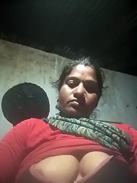 Snapshot of Hansini_Gowda chatting on 22, 10, 2025 Hansini Gowda online show from 22, 10, 2025